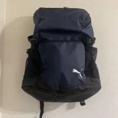 ナイロン製のネイビー Pumaバックパック、メッシュポケット付き