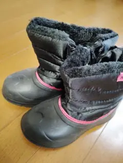 美品スノーブーツ18cm
