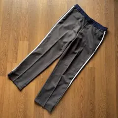 【古着】adidas グレー サイドストライプ スラックス　リメイク　ドッキングのサムネイル