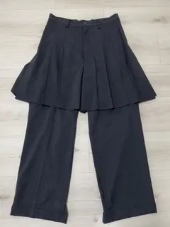 UNDERCOVER ブラック スラックス フロントプリーツスカート付き UNDERCOVER ブラック スラックス フロントプリーツスカート付き - メルカリ