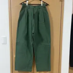 グリーン ワイドパンツ