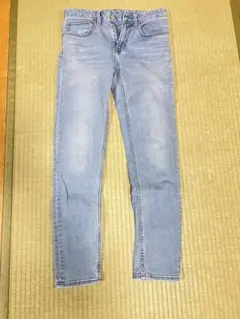 GU ライトブルー スキニージーンズ