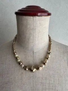 Item thumbnail for item a7ca7663-0997-4947-9e85-dcadd658354a