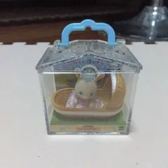 【美品】シルバニアファミリー ウサギの赤ちゃん ベビーベッド セット 人形 小物