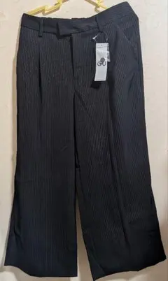 GUイージーワイドパンツ☆未使用タグつき