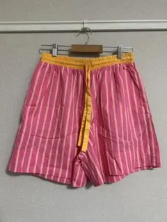 【BEAMS】ピンクストライプショートパンツ