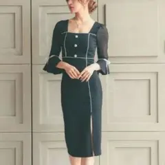 Tika ビッグパール付フレアスリーブミディドレス 韓国ドレス フレアスリーブ