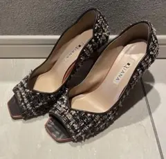 Item thumbnail for item 640d2c6a-0ad6-477c-9526-aa743de19dfe