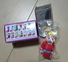 ま*。様 ベアブリック