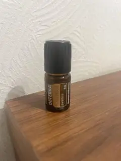 ドテラオイル　ベチバー　ナイオウッド ベチバー | doTERRA エッセンシャルオイル | doTERRA Essential Oils