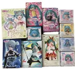 初音ミク　フィギュア　まとめ売り　ぬいぐるみ　桜ミク　ぬースト　スピーカーセット 初音ミク フィギュア まとめ売り ぬいぐるみ 桜ミク ぬースト