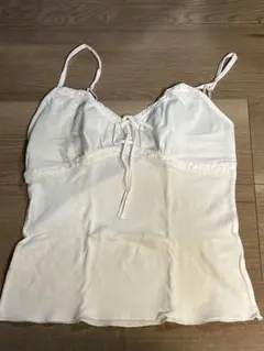 Brandy Melville ホワイトキャミソール