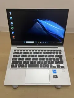 HP EliteBook 630 G9 i5-1235U 16GB 256GBのサムネイル