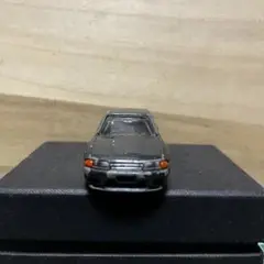 1/64 トミカ　ニッサン R32 GT-R ステアリング可動　シャコタン 1/64 トミカ ニッサン R32 GT-R ステアリング可動 シャコタン