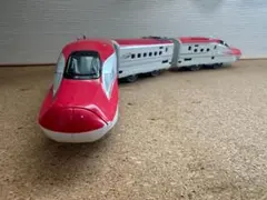 プラレール　秋田新幹線E6系こまち　連結仕様　翌日迄の迅速・匿名発送！