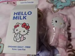 ★サンリオハウス★ハローキティ ミルクパック★フラッフィーマスコット★ピーチ★