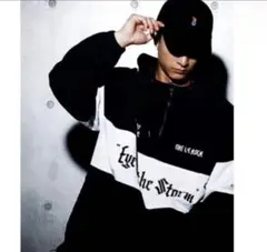 超美品】ONE OK ROCK EyeoftheStorm ナイロンジャケット - メルカリ