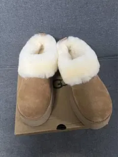 2025年最新】UGG レディース ブーツの人気アイテム - メルカリ