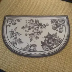 Item thumbnail for item a6c64c52-2b8d-40b4-ac52-c15f6009d133