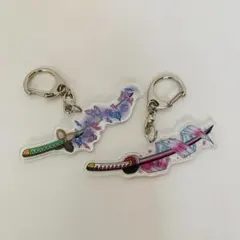 鬼滅の刃　アクリルキーホルダー 刀と蝶　胡蝶しのぶ