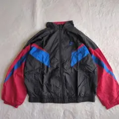 NIKE ナイキ ナイロンジャケット アウター ワンポイント 黒 青 赤 メンズ