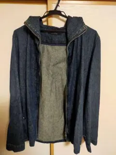 Item thumbnail for item e7a52fae-48ad-4ac6-9304-6d17cc60445c