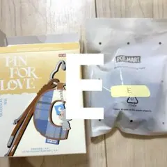 ラブブ　PIN FOR LOVE アルファベットペンダント E