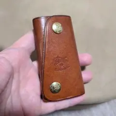 イルビゾンテ　IL BISONTE　4連キーケース　ブラウン