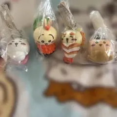 ちいかわ 寿司キーホルダー 4個セット♡