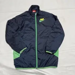 NIKE ナイロンジャケット　ネイビー　Sサイズ