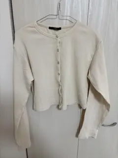 Kastane ベージュ クロップドカーディガン 長袖