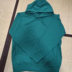 UNIQLOスウェットプルパーカー