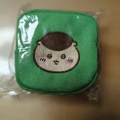 ちいかわ くりまんじゅう カラビナつき刺繍スクエアミニポーチ