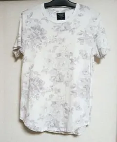 Abercrombie & Fitchアバクロ　花柄　Tシャツ　Mサイズ　総柄