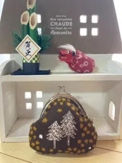 がま口コインケース 木のモチーフ