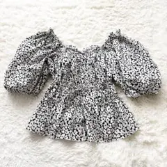 【美品】ポロバイラルフローレン オフショルダー ペプラム スモック ブラウスのサムネイル