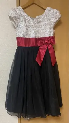 ワンピース 女の子用 ブラック 使用感あり シミあり