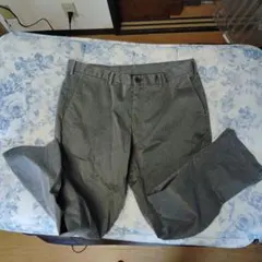 (95cm・3L)UNIQLOグレー スラックス