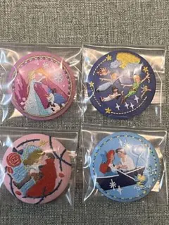 ディズニー刺繍ピンバッジ4個セット