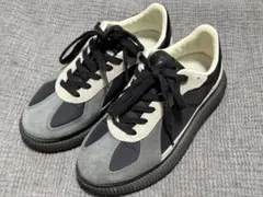 【美品】オニツカタイガー DELECITY 24.0cm ブラック×グレー