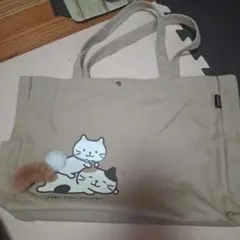 ふくふくにゃんこ猫イラスト付きベージュトートバッグ