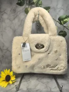 ✨新品✨CECIL McBEE✨ファー✨ハンドバッグ✨ターンロック✨デコ