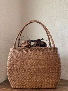 い*ん様 信州安曇野の山葡萄かごバック。里山手仕事。 とも様専用。信州安曇野の山葡萄かごバック。里山手仕事。 - メルカリ