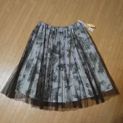 ノエラ　花柄プリーツスカート Fサイズのサムネイル