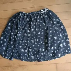 プティマイン　小花柄スカート