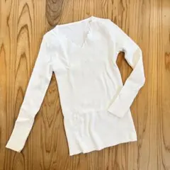 Vネック リブニット