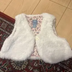 GAP ホワイトファー ベビー ベスト 70cm