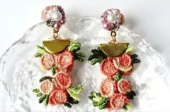 ✦親子お揃い✦ピンク花柄刺繍ビジュー❋ピアス