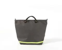 美品】BRIEFING SLIM SHOULDER グレー - メルカリ