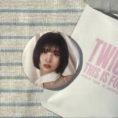 【韓国限定】TWICE THIS IS FOR ランダム缶バッチ モモ